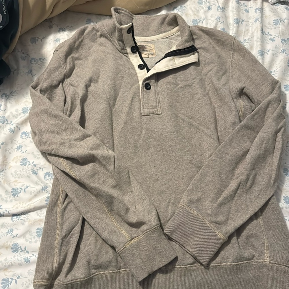AE vintage crew neck
